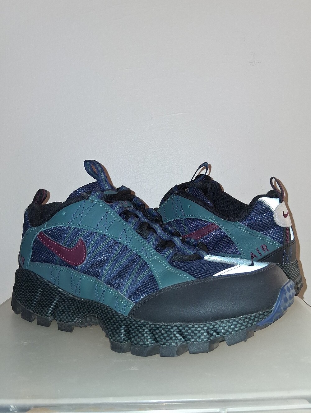 Men's Nike Air Humara QS Spruce Trail Running Sneakers Size 8
